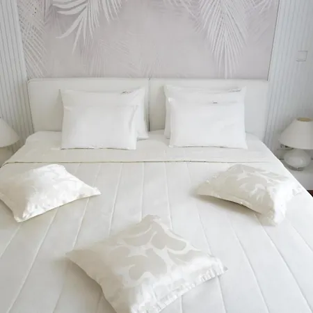 Bw World Traveler Apartman *