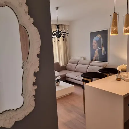 Bw World Traveler Apartman